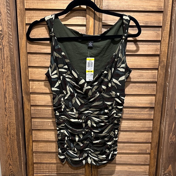 INC International Concepts Olive Leaf Print Tank Top - Picture 1 of 5